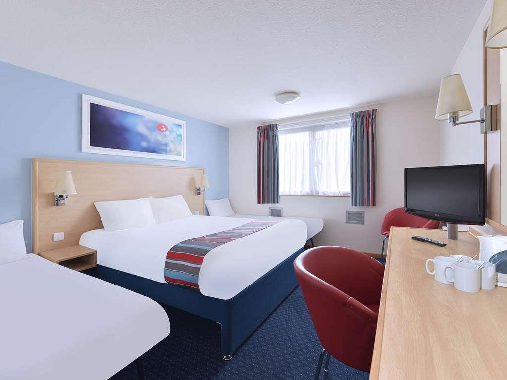 Hotel Travelodge Ipswich Capel St Mary 3*
