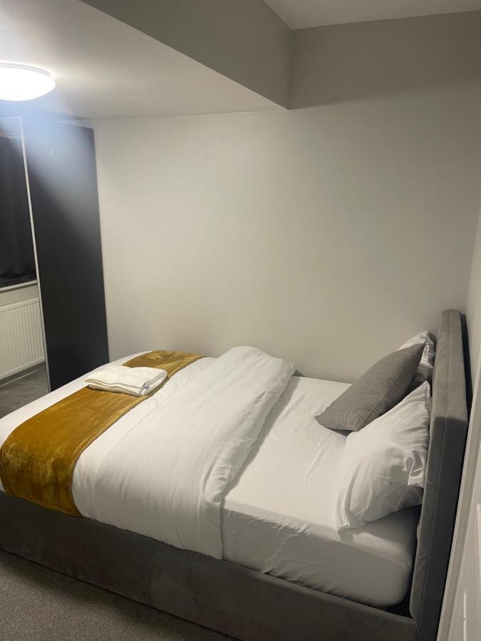 Beautiful En-suite Bedroom