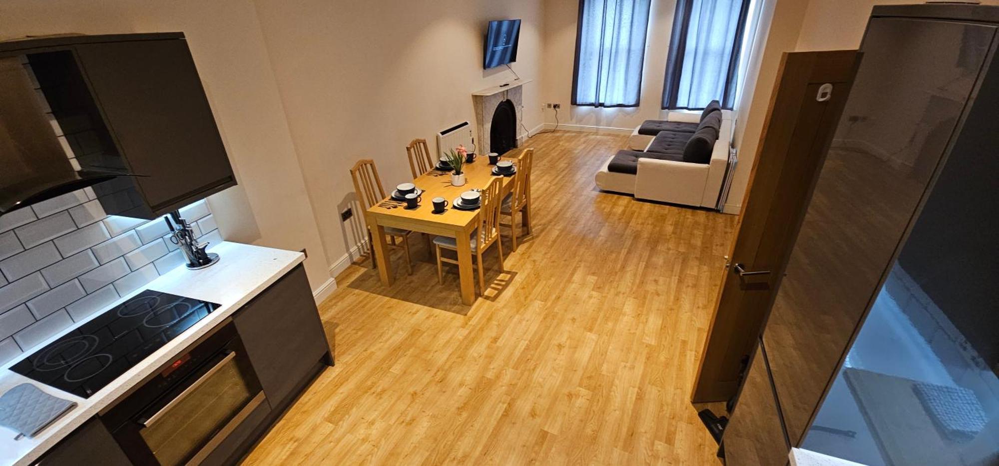 Modern 2 Bedrooms In Town Centre Apartment Ipswich