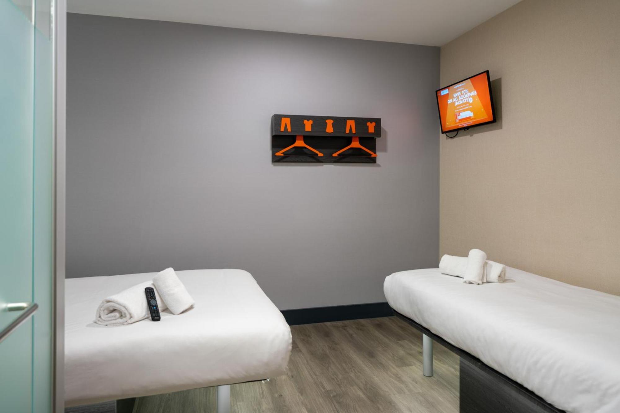 Hotel Easyhotel