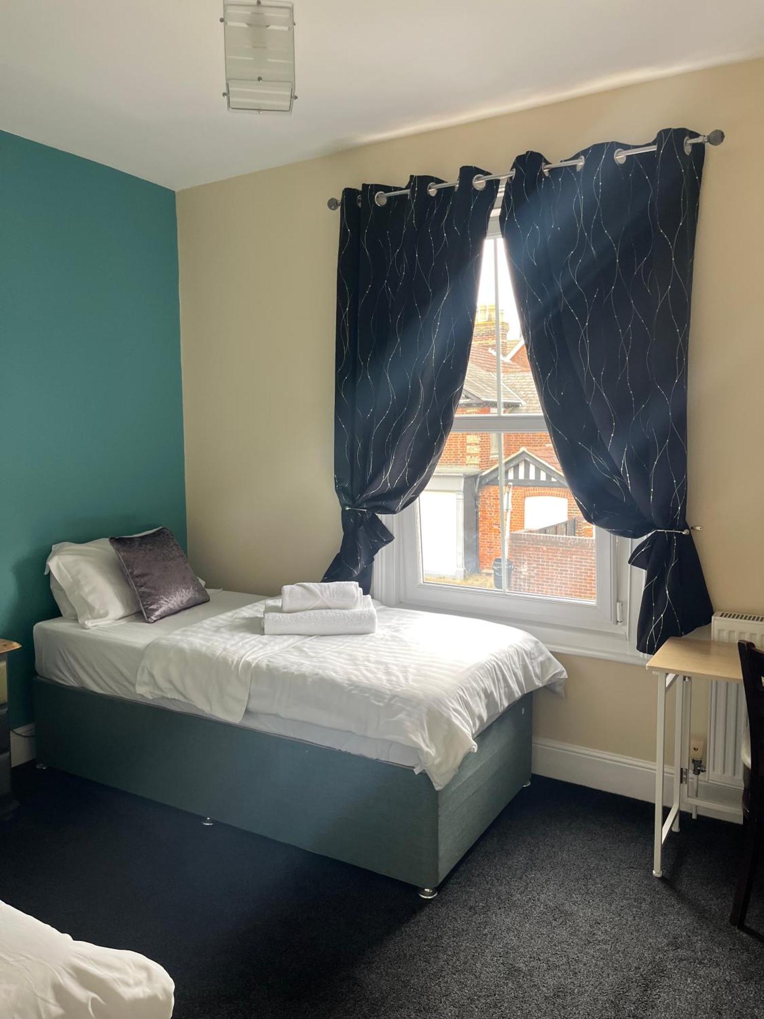 The Harp Freehouse And Guest house 4*