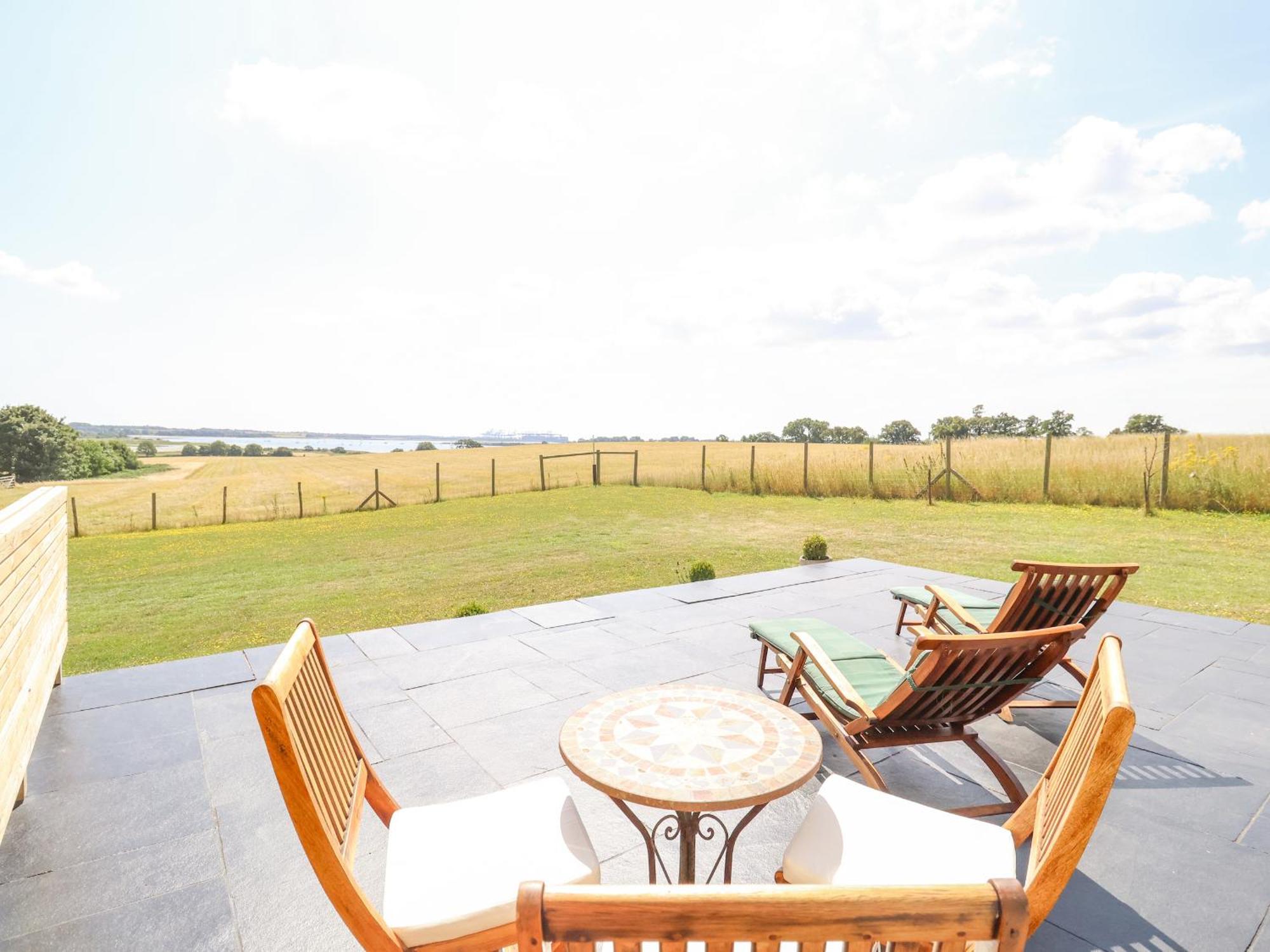 Holiday home Polly's Annexe *