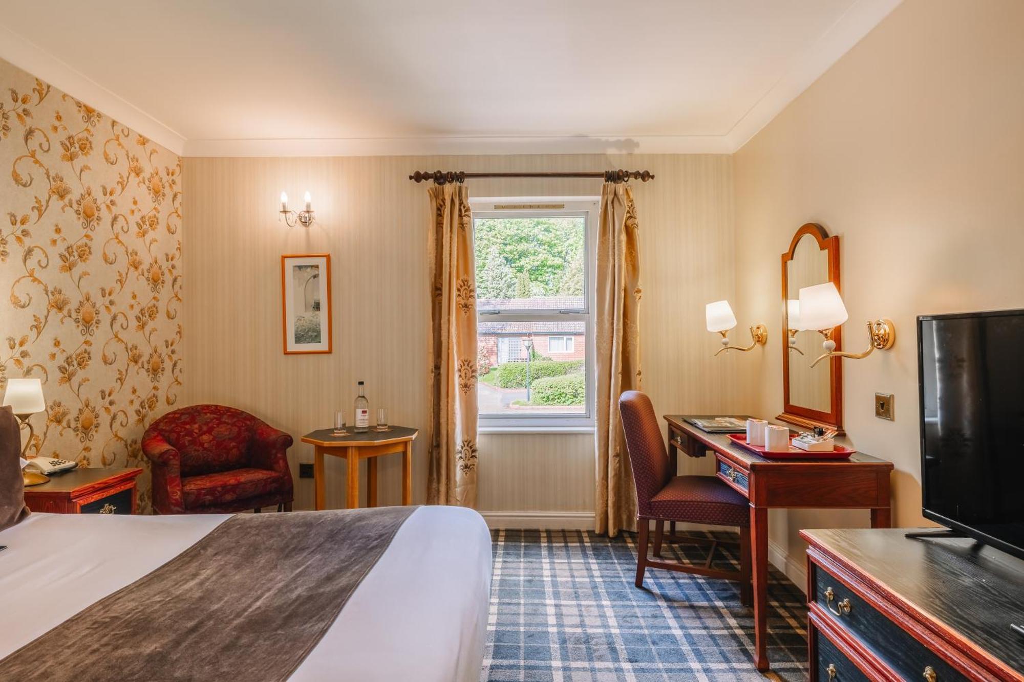 Muthu Belstead Brook Hotel 4*