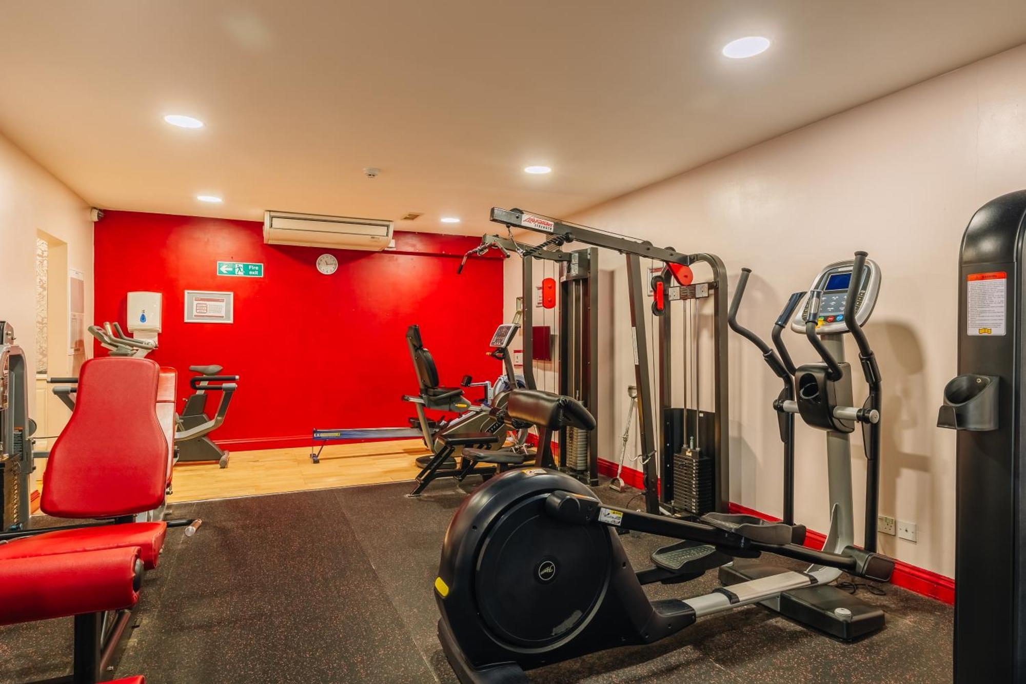 Muthu Belstead Brook Hotel 4*