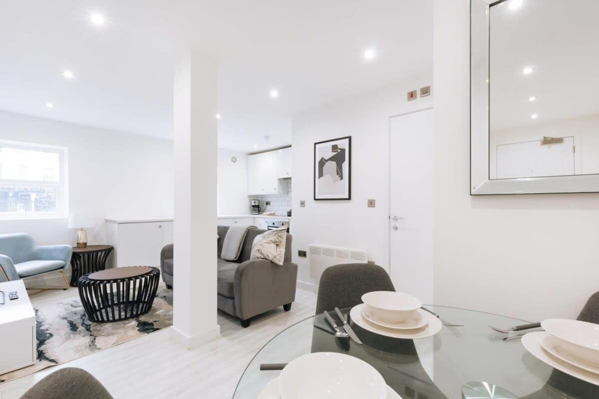 Modern 1 Bedroom In * Ipswich