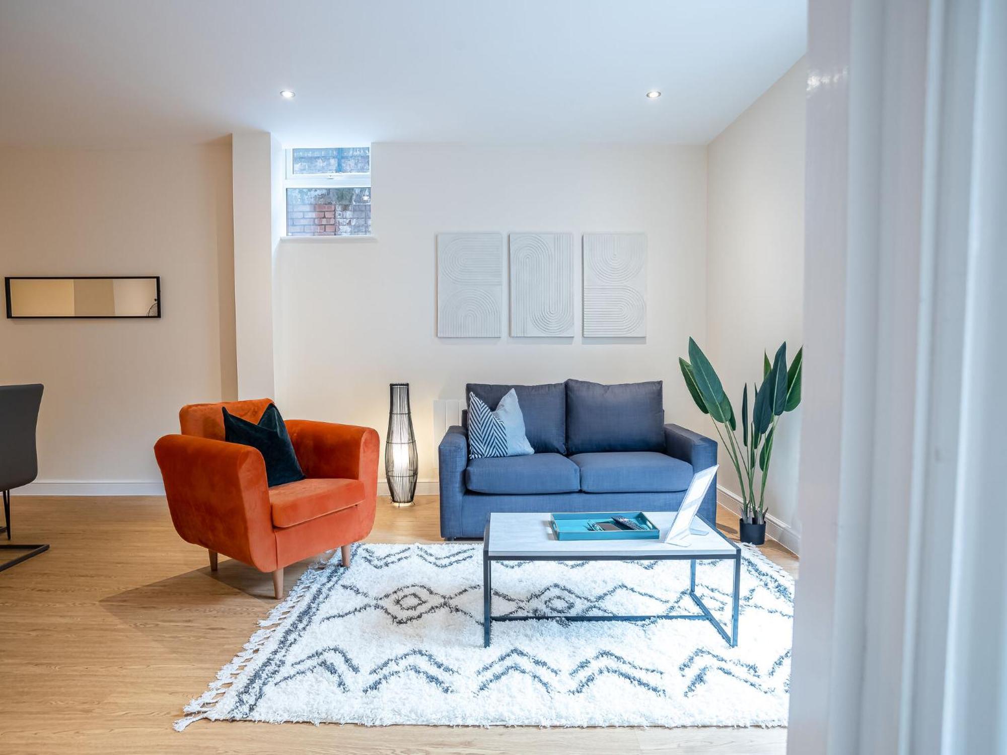 Modern Near Christchurch Park Waterfront By Belvilla *