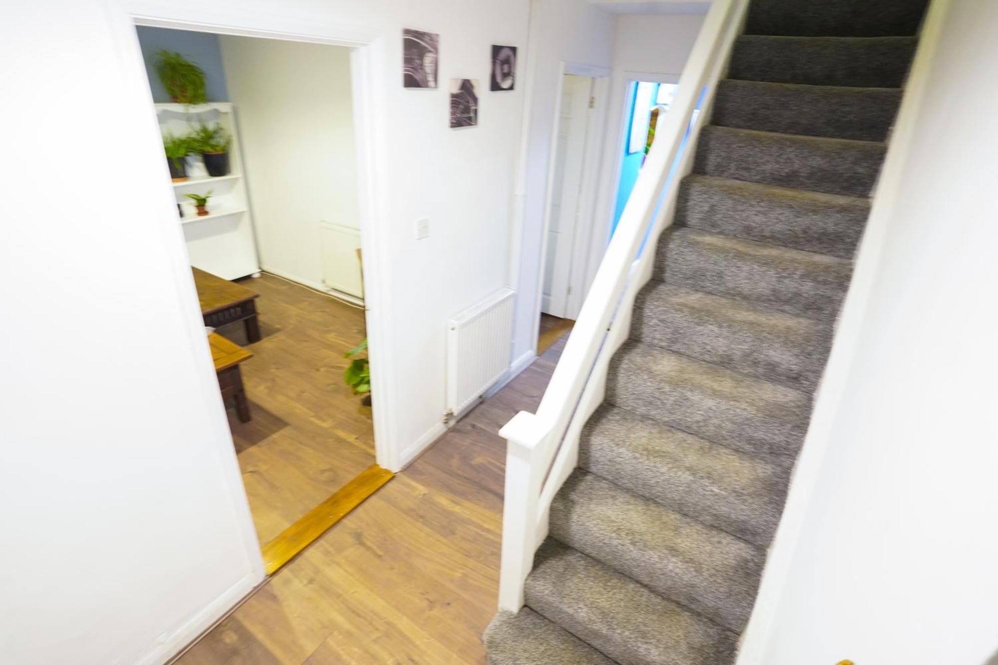 Holiday home 3 Bedroom By Docks. *