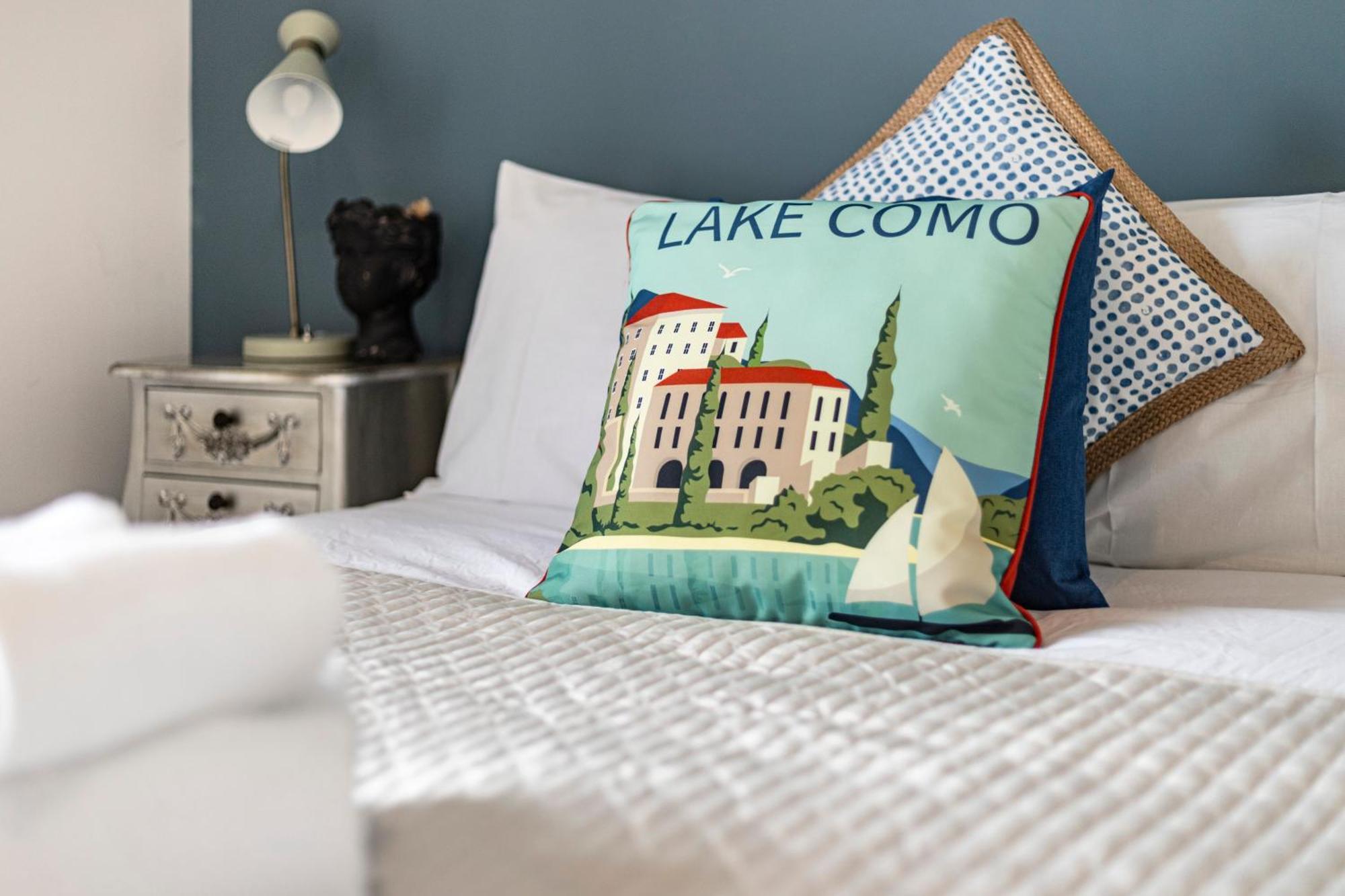 Town Center Gem Sleep 5
