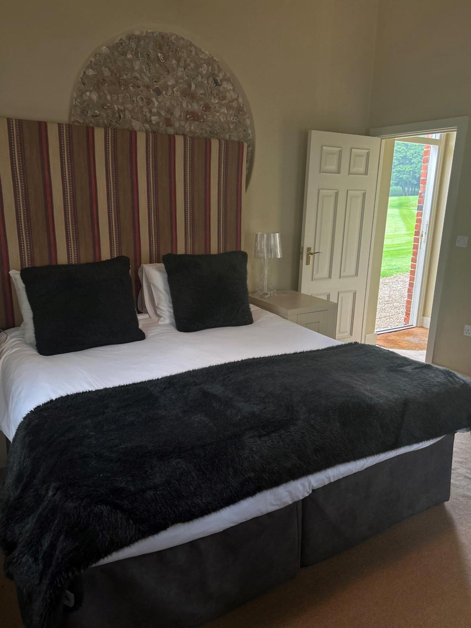 Hotel Milsoms Kesgrave Hall 4*