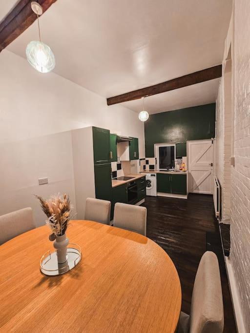 Spacious House In Ipswich