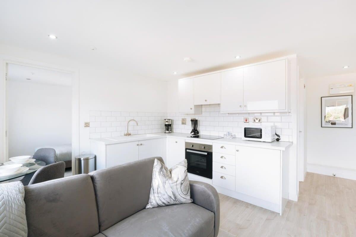 Apartment Modern 1 Bed Floor In *