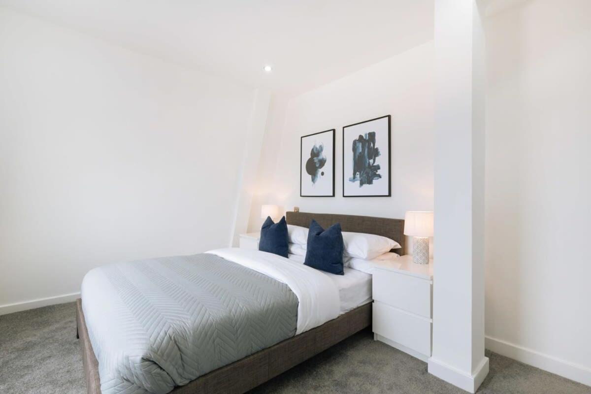 Modern 1 Bed Floor In Apartment Ipswich