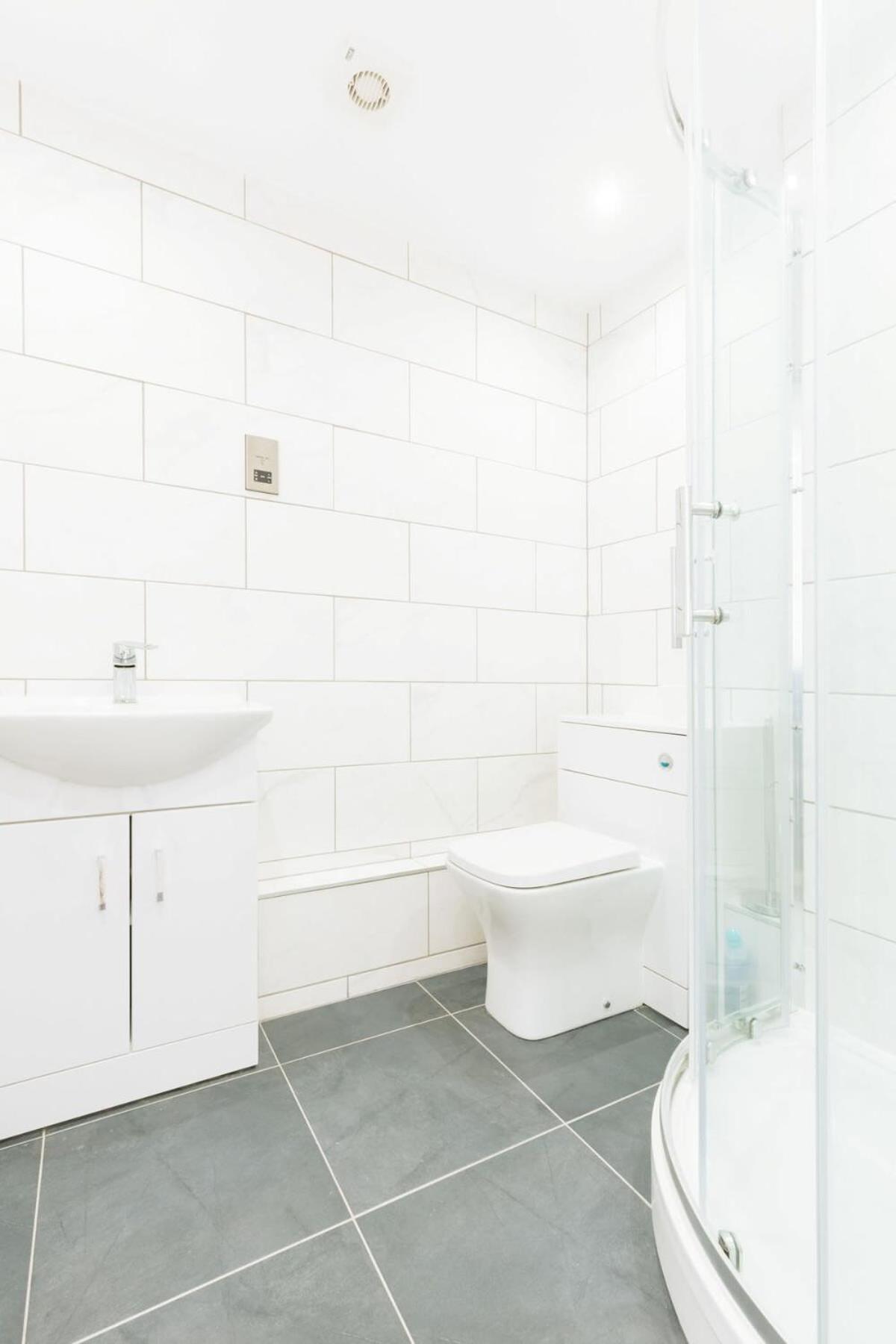Apartment Modern 1 Bed Floor In *