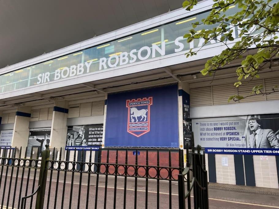7a Sir Alf Ramsey Way * Ipswich
