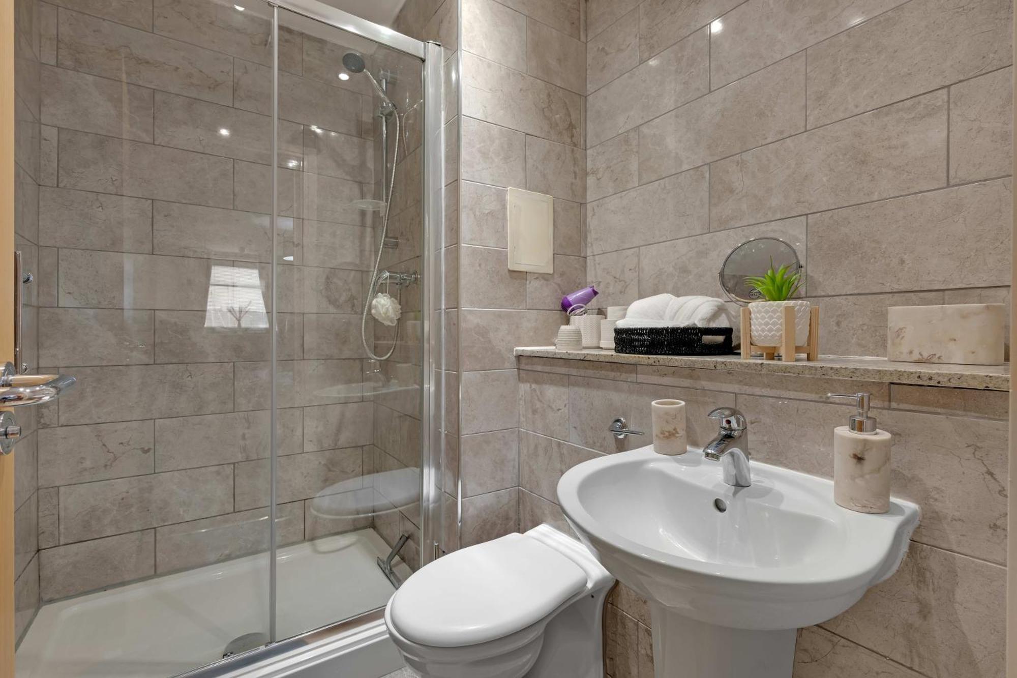 Apartment Marina1 2 Bed2bath *