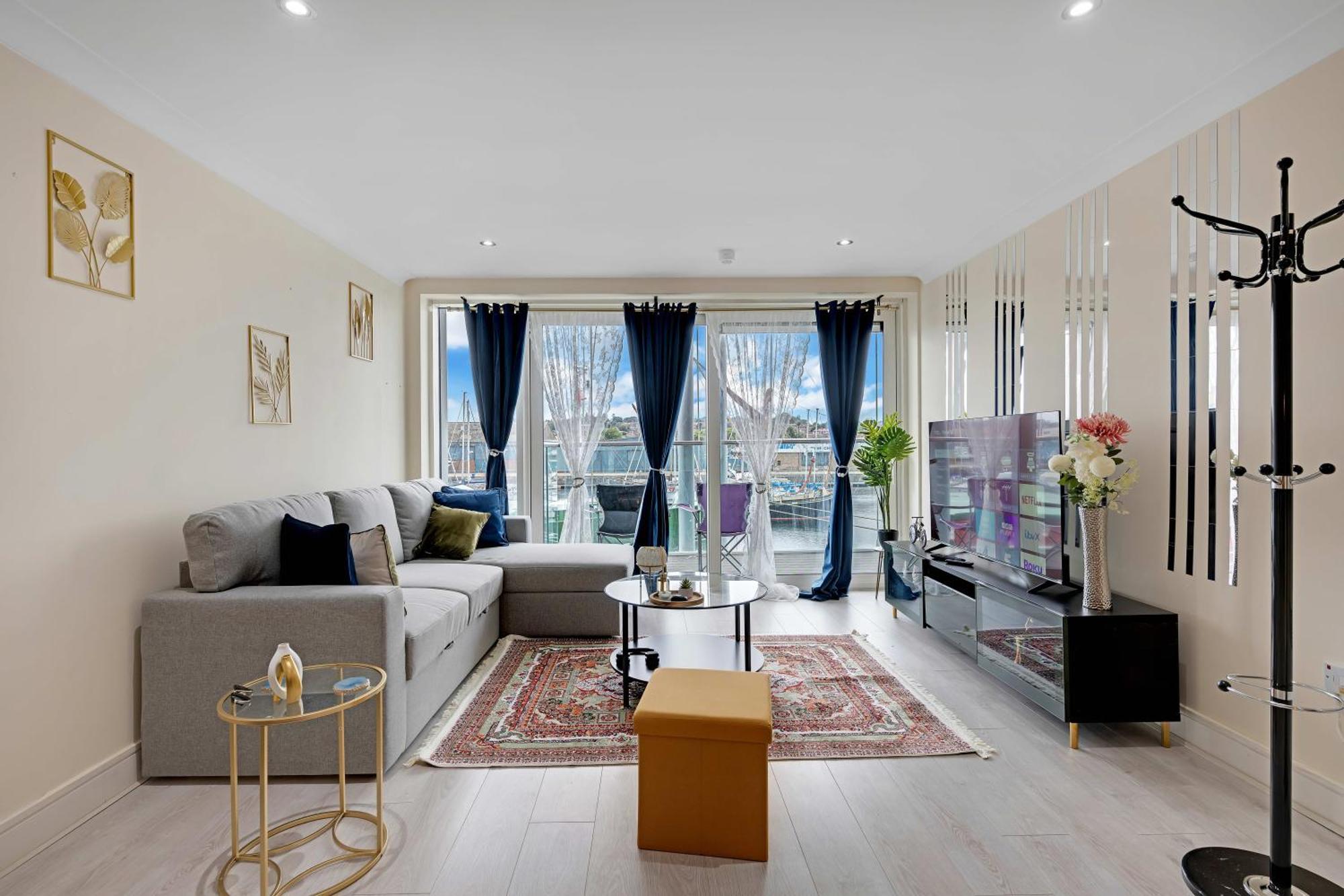 Marina1 2 Bed2bath * Ipswich