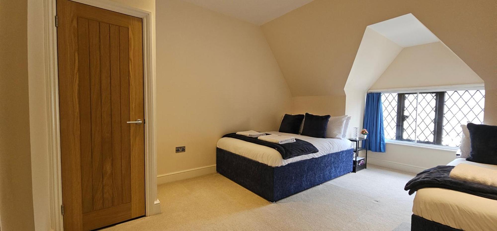 Apartment Modern Town Centre Flat 11 At Christchurch Park Ipswich