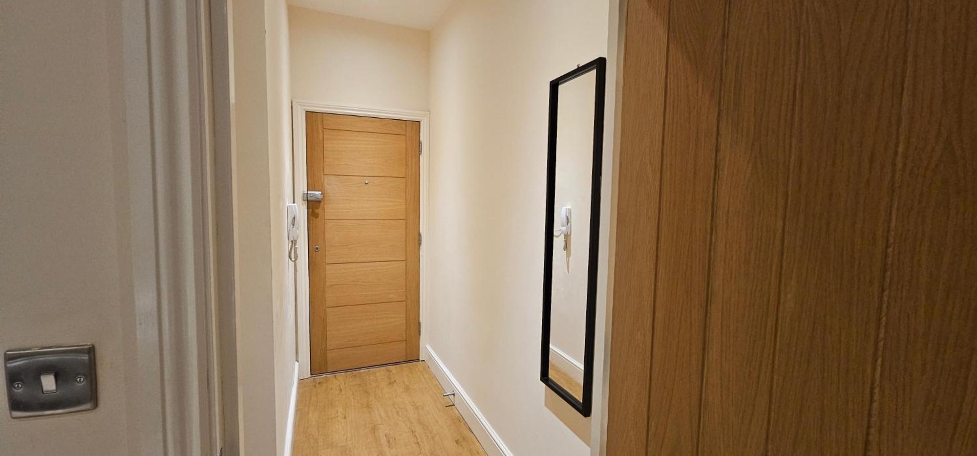 Apartment Modern Town Centre Flat 11 At Christchurch Park Ipswich