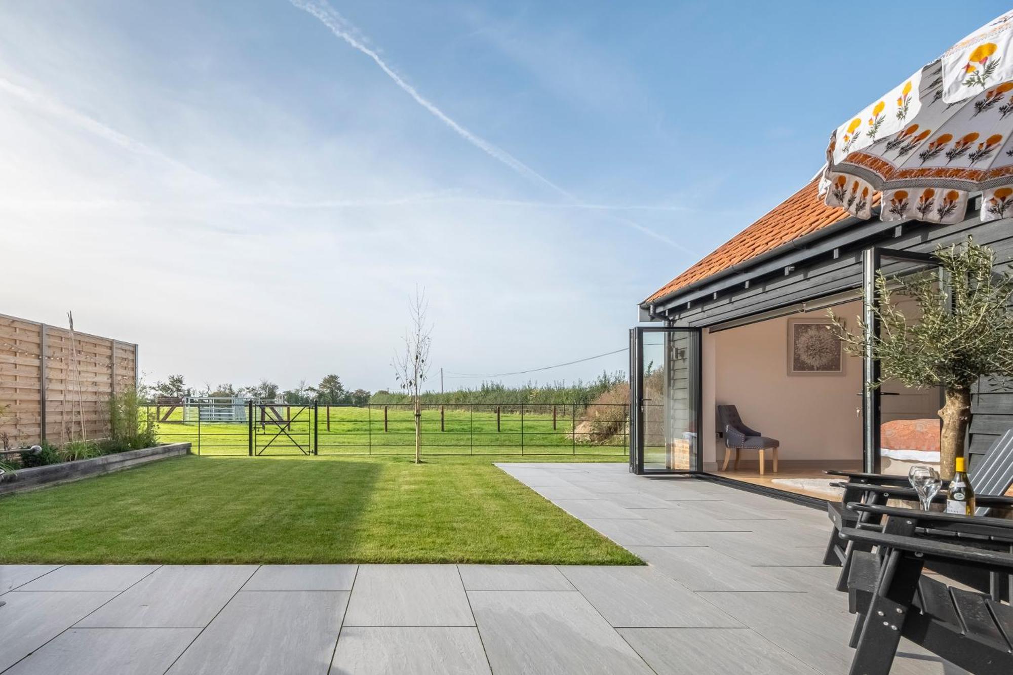 Holiday home Large Immaculate Rural Conversion - The Milking Parlour Ipswich