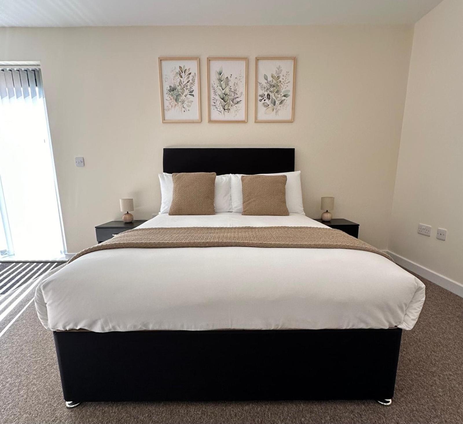 New Luxury Flats Apartment