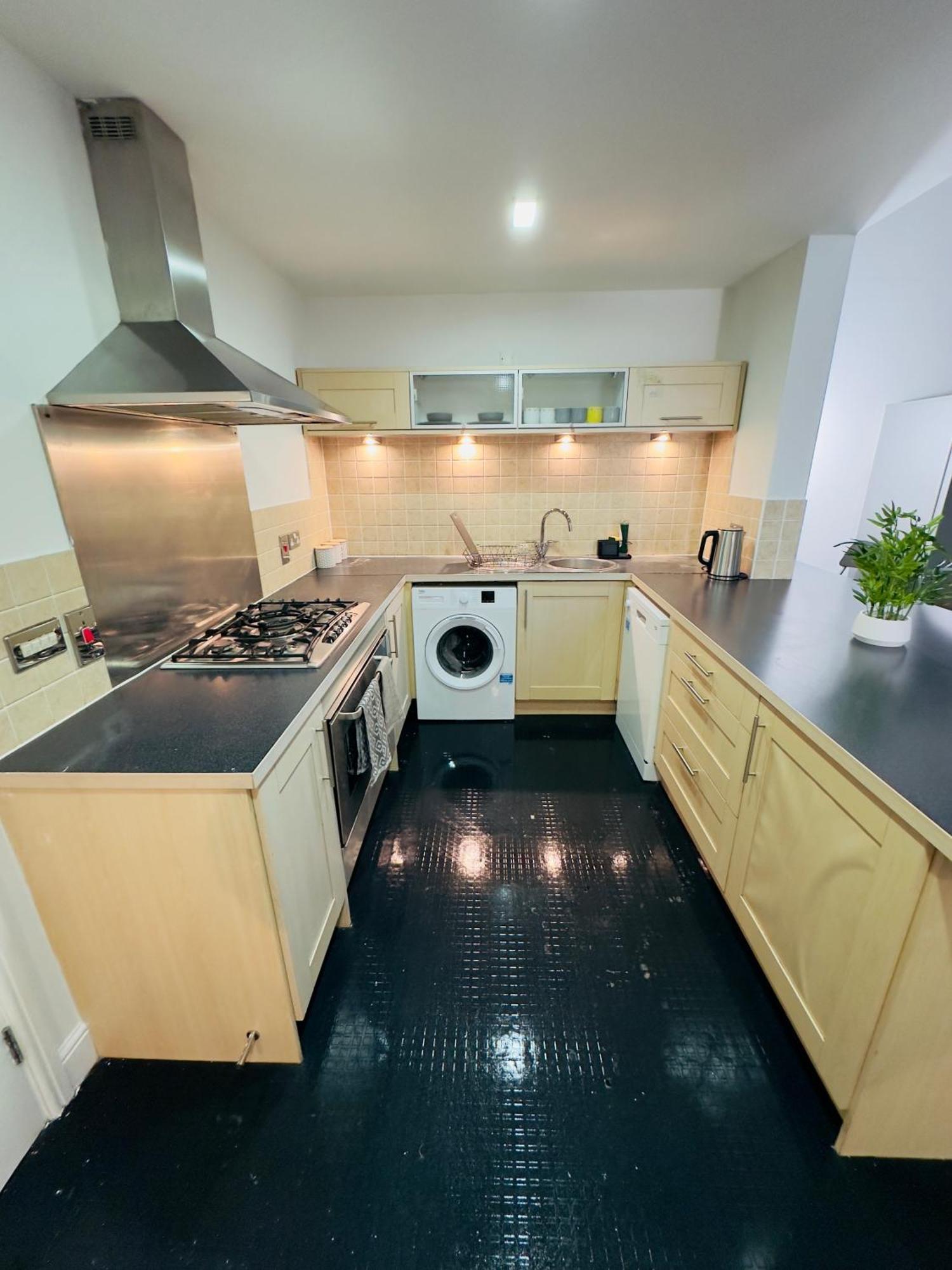 Cosy In Waterfront-marina Guest house