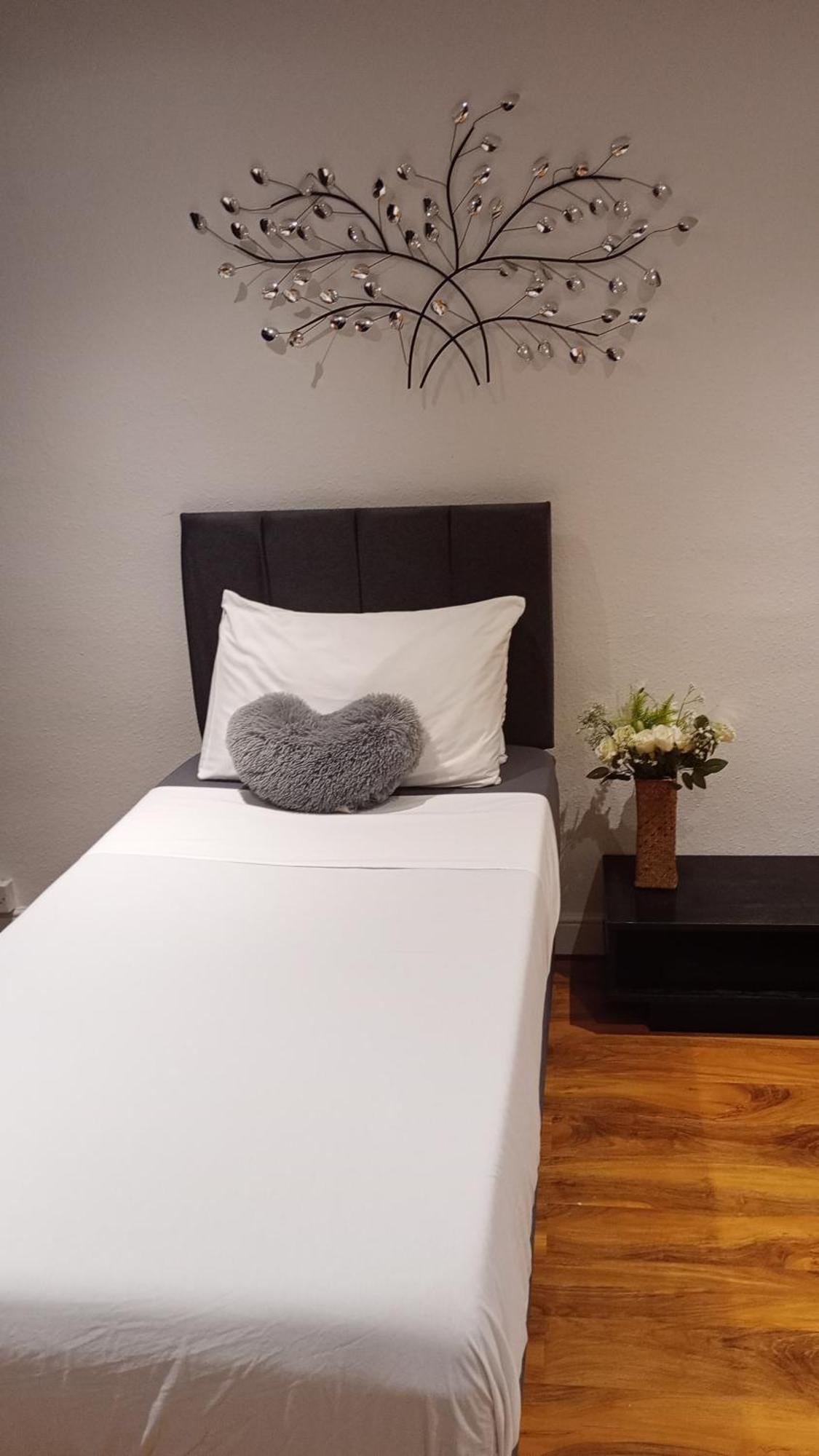 Number 14 Homestay