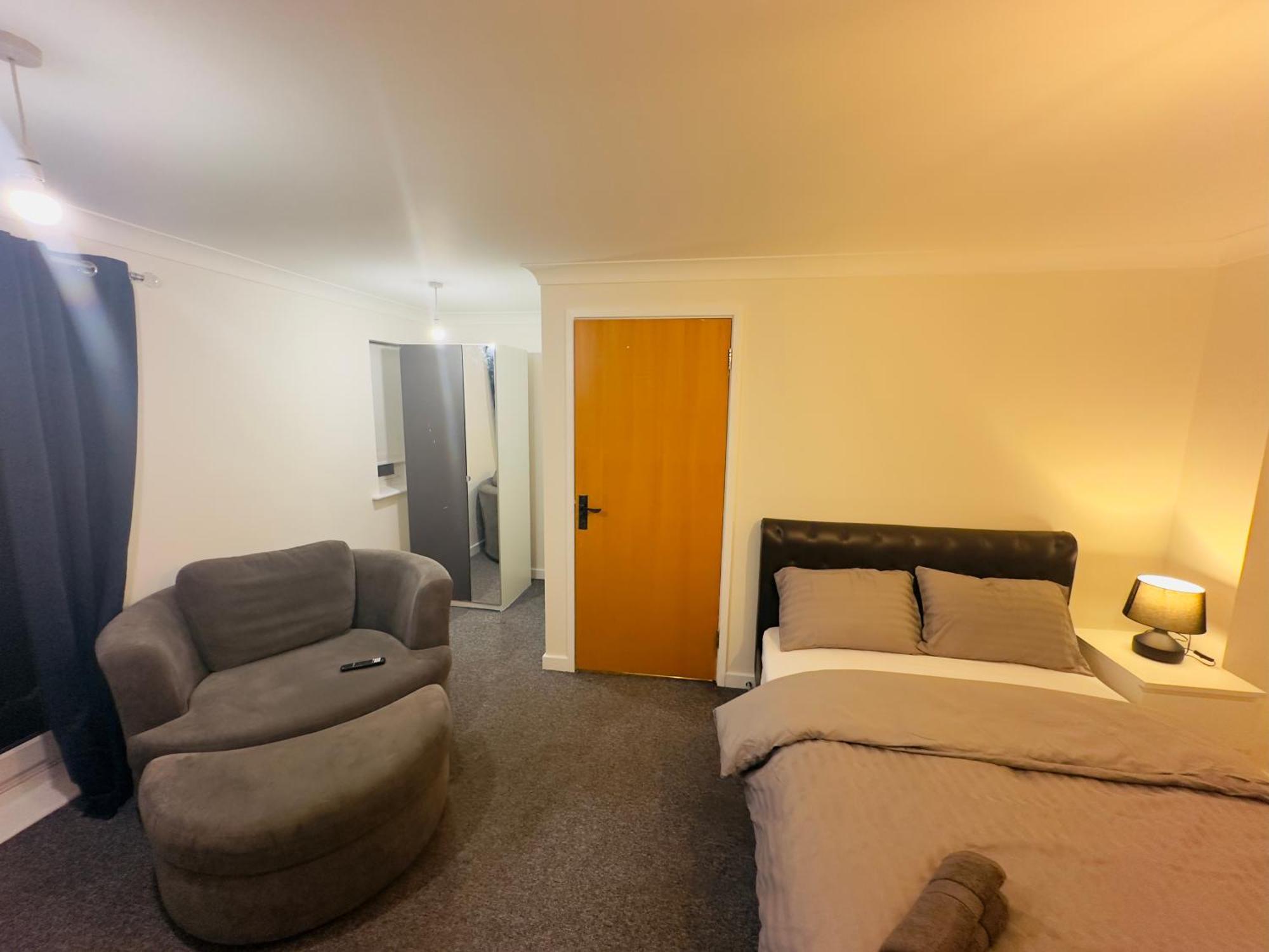 Guest house Comfortable Double In A Beautiful House