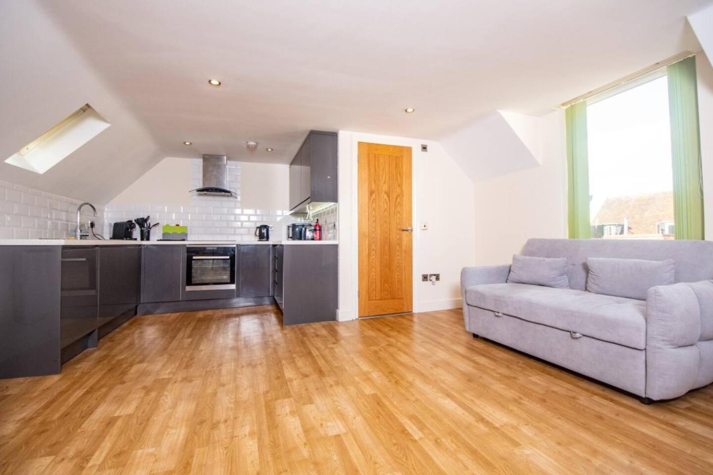 Newly Renovated Sanctuary For 4 In Charlotte House * Ipswich
