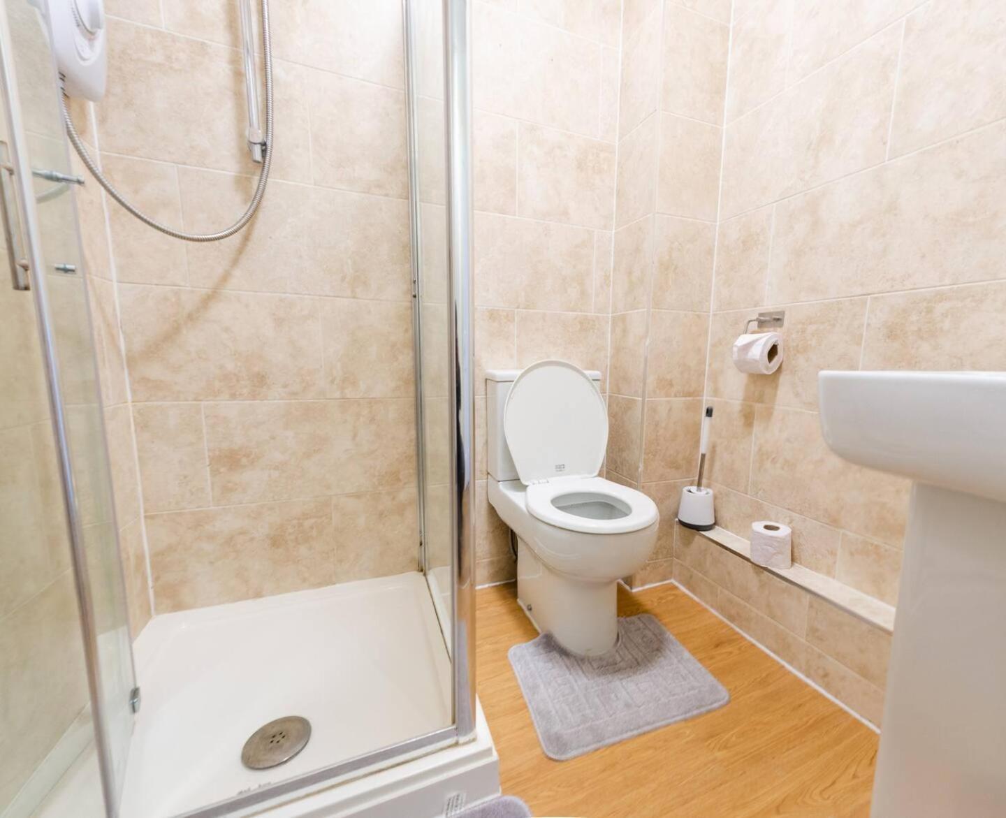 Cozy 4-guest Getaway In The Heart Of * Ipswich