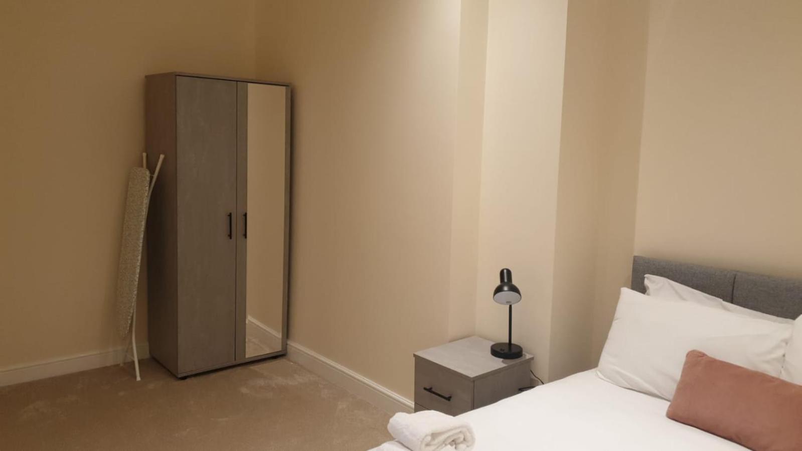 Apartment Sleek 1bed Waterfront With Great Views Ipswich