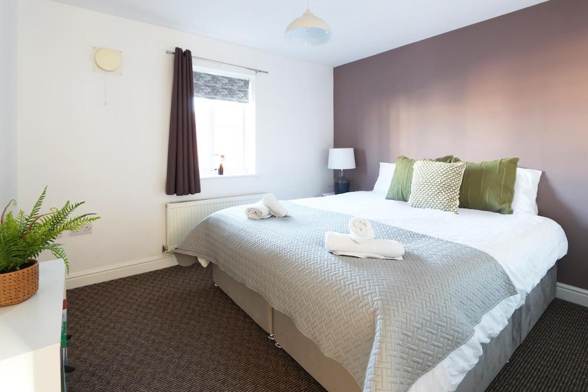 Ipswich-luxury-self Catering-town Centre-parking * Ipswich