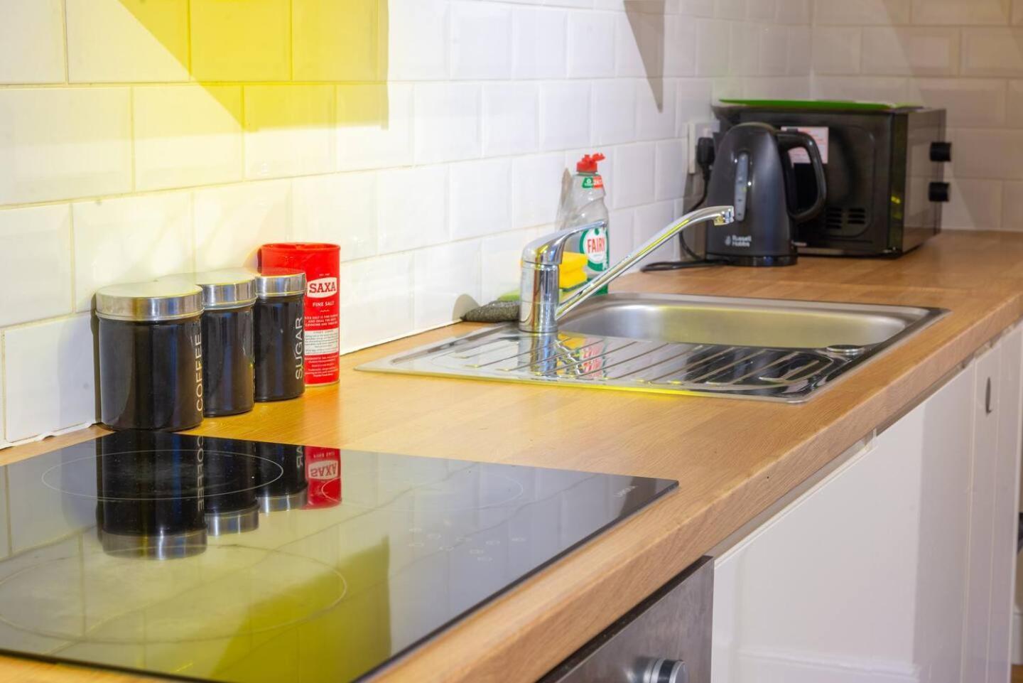 2br 2bath Flat In Centre - 6 Guests Aparthotel *