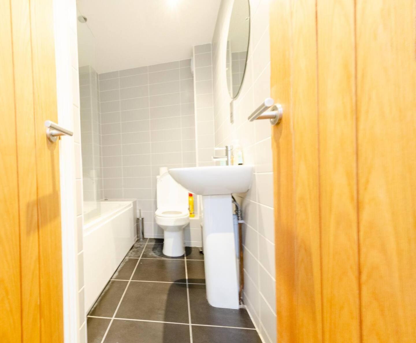 Charlotte Prime Location Cozy 2bed 2bath Nest Aparthotel