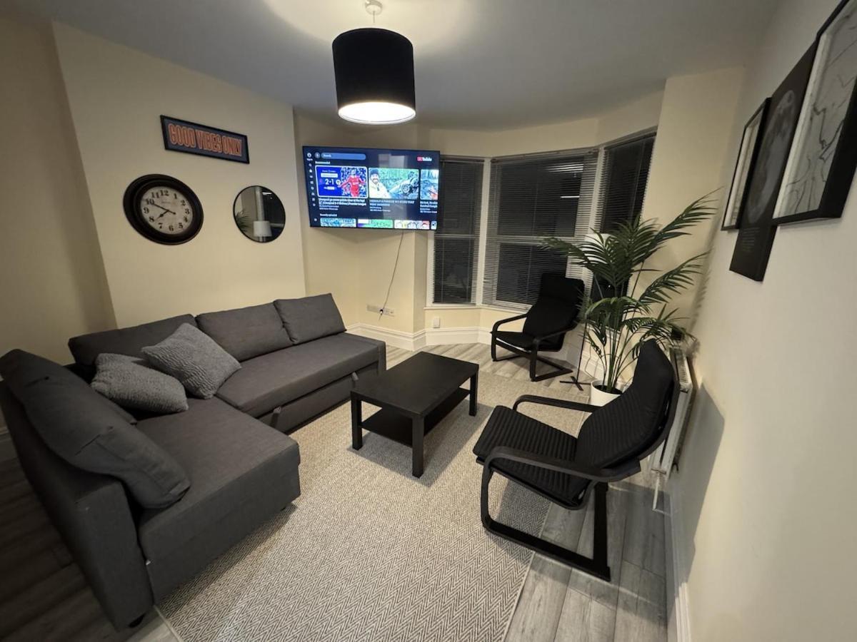 Cosy Modern 3beds Center