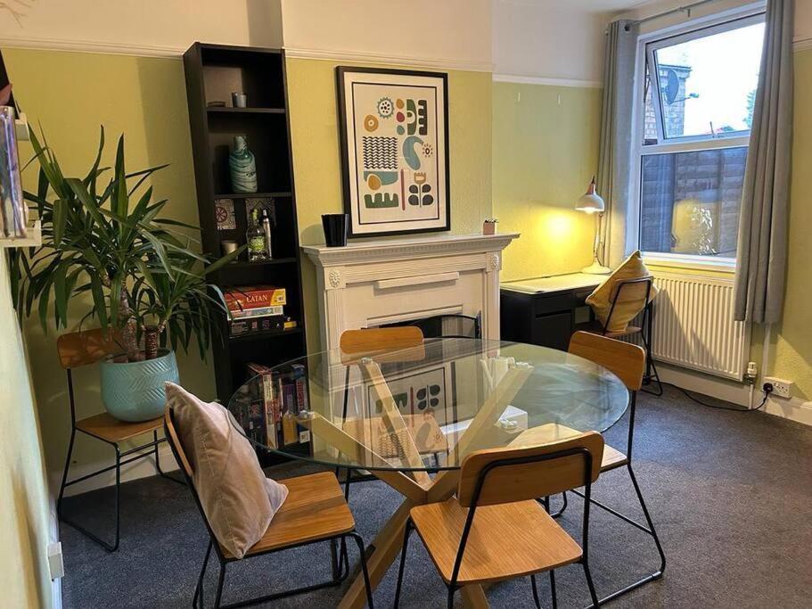 Holiday home Entire 3 Bed House In