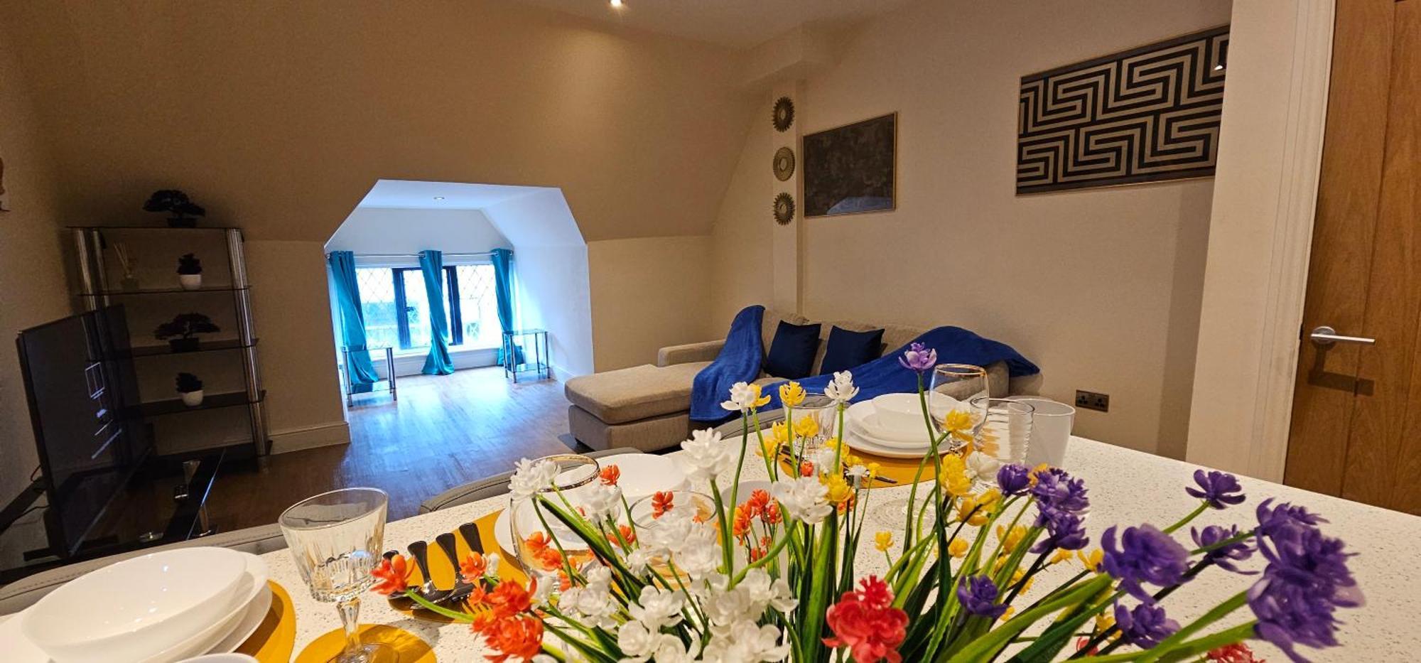 Apartment Modern Town Centre Flat 12 At Christchurch Park