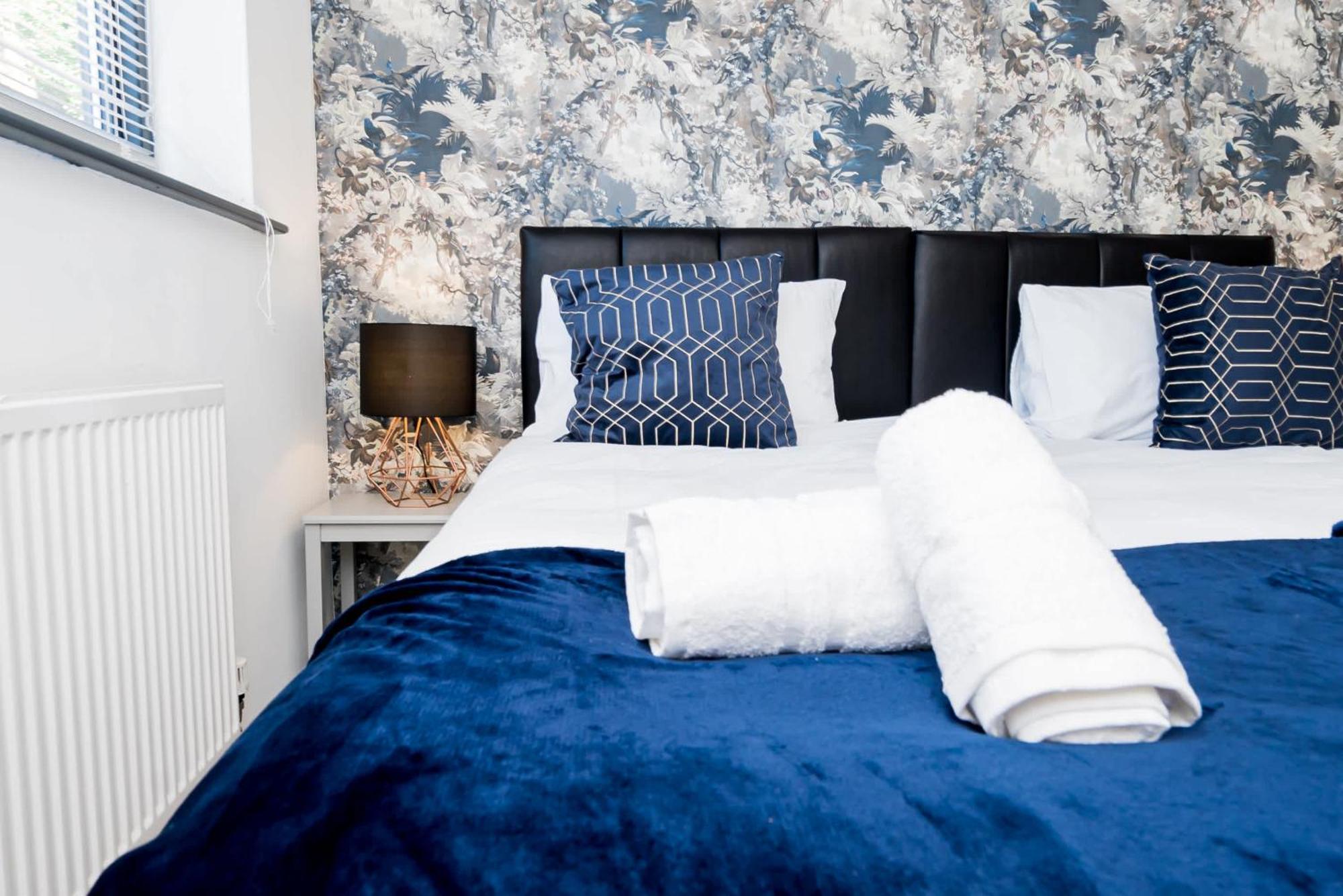 Private Parking&garden&contractor&families Apartment *