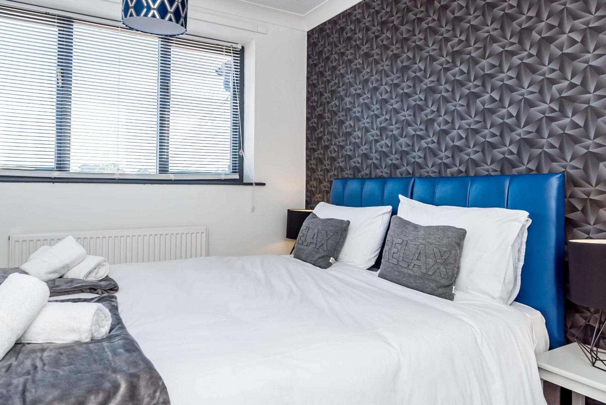 Private Parking&garden&contractor&families Apartment