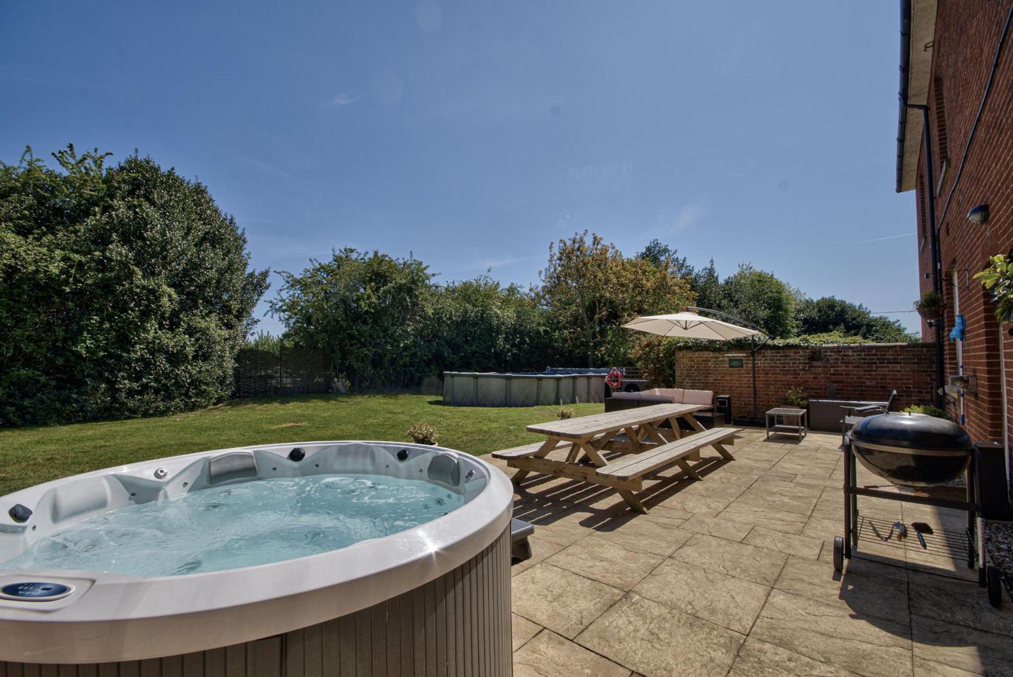 Harkstead Hall By Group Retreats Holiday home Ipswich