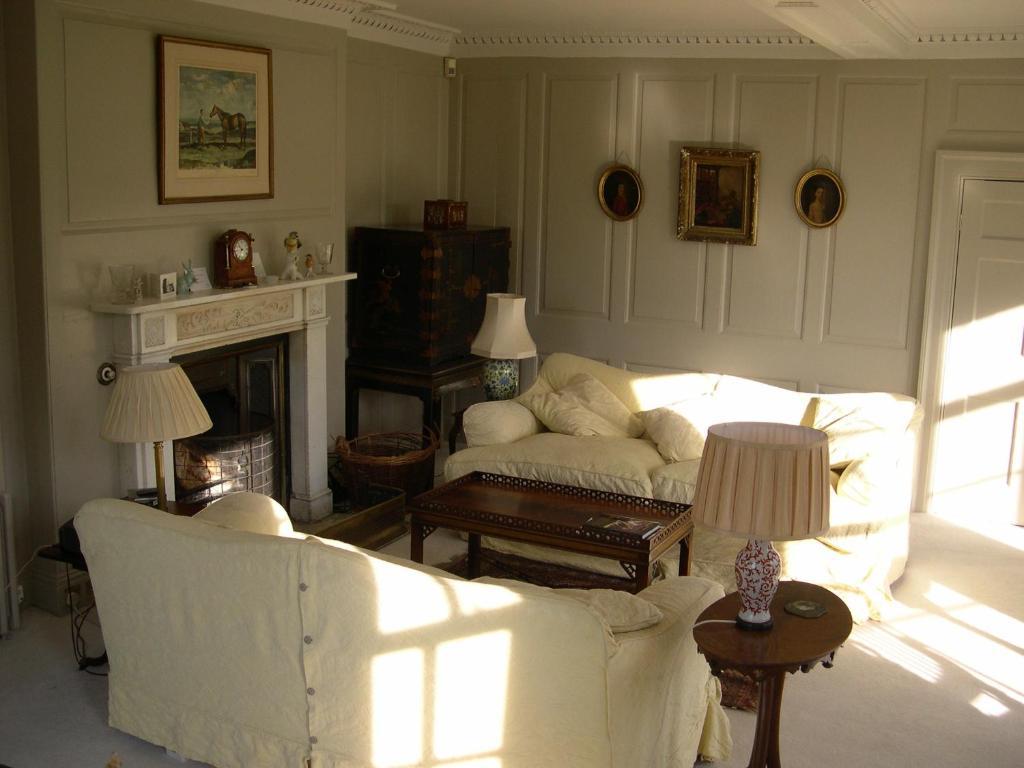 Holbecks House * Ipswich