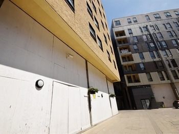 Apartment Empire Serviced *