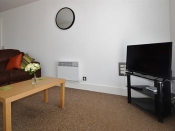 Empire Serviced Apartment