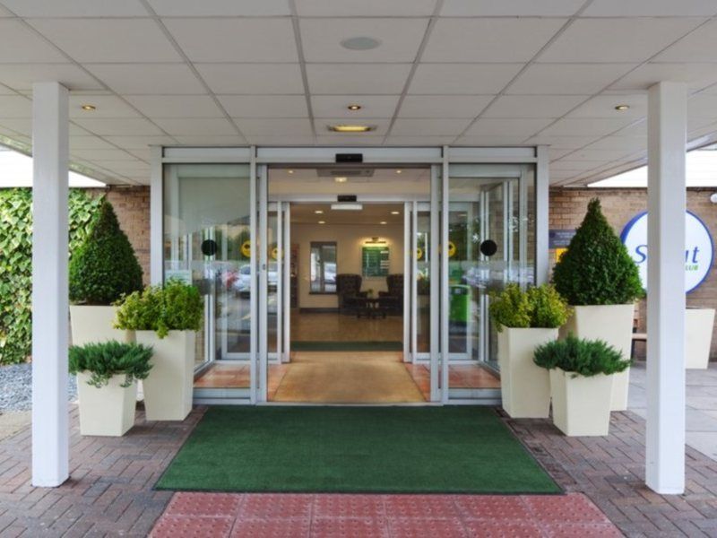 By Ihg Hotel