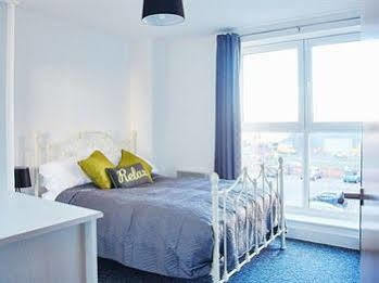 Apartment Empire Serviced
