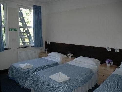 Hotel Bridge 2*