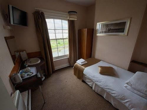The Riverside Hotel