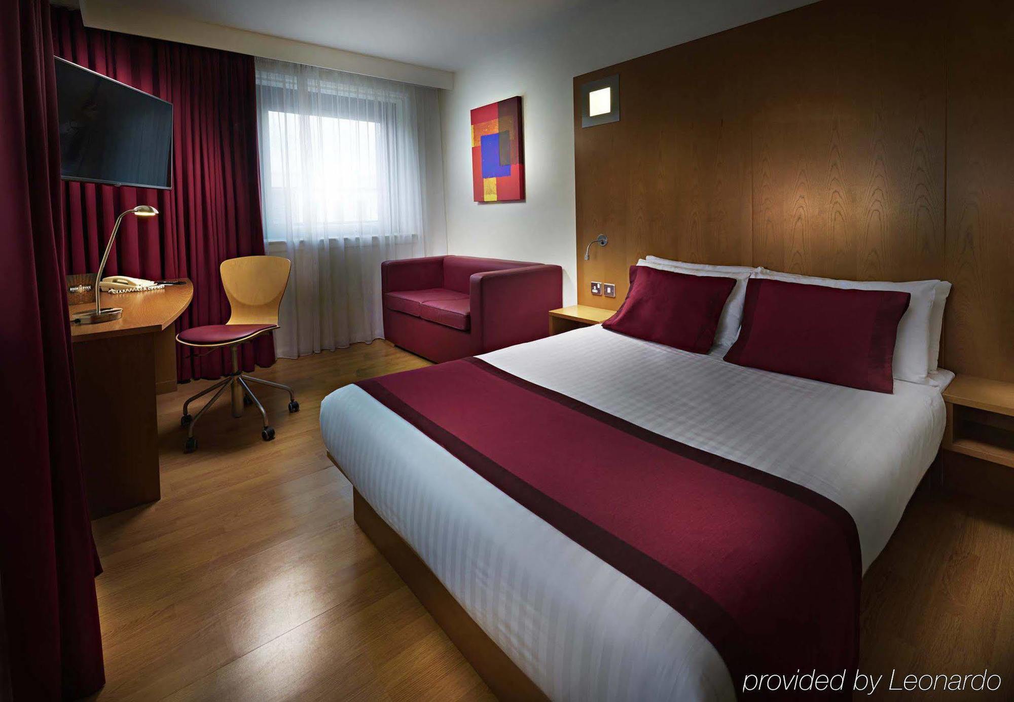 B&B Hotel Ipswich 4*