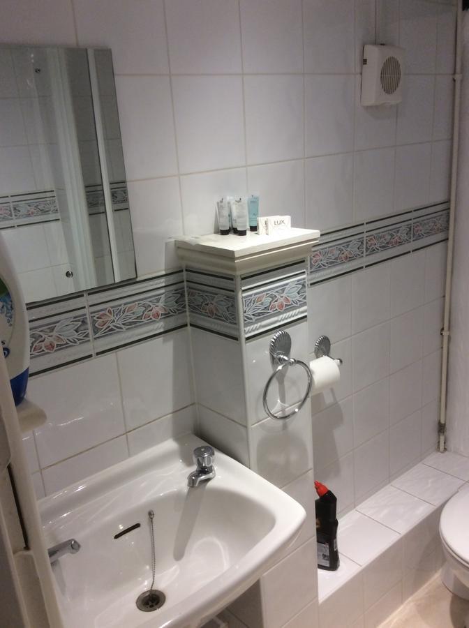 Inn Shipwrights Arms 3*
