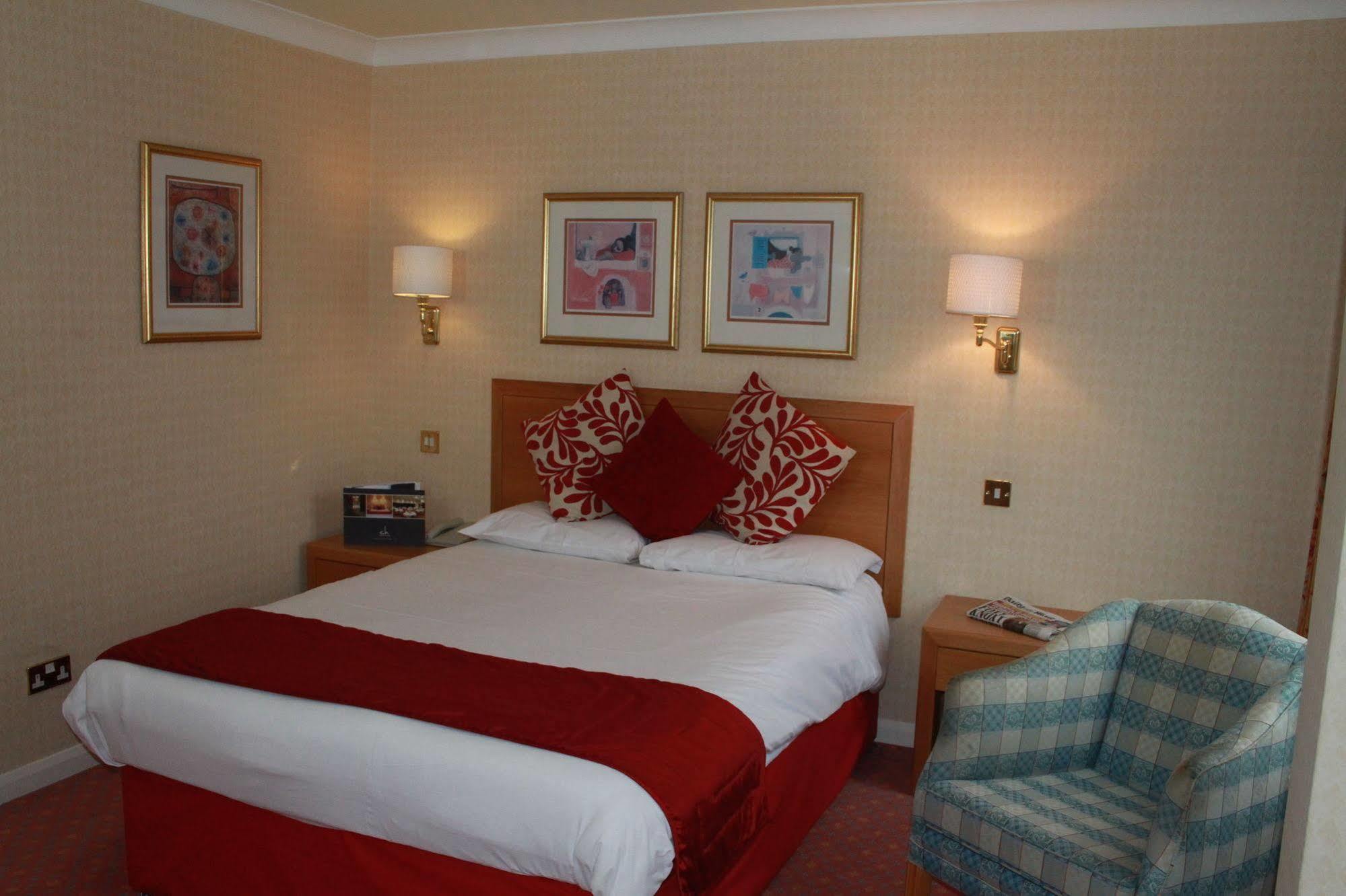 Western Hotel 4*