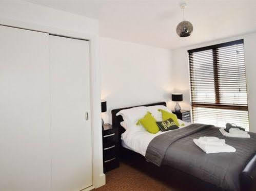 Empire Serviced Apartment *